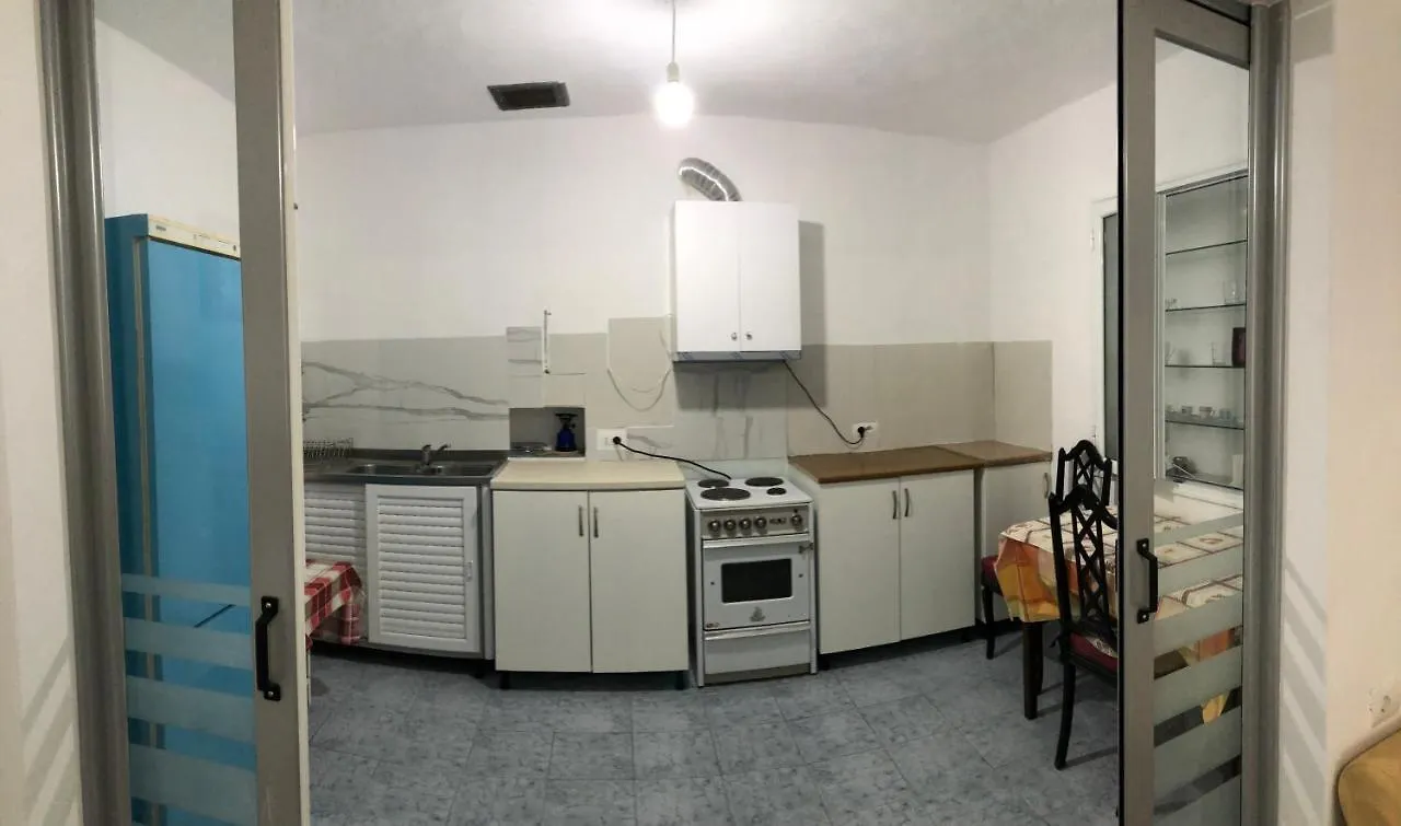 Prázdninový dům Vila Lili'S House Delvine Albánie