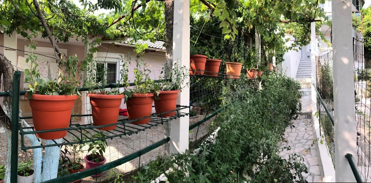 Lili'S House Villa Delvine Holiday home