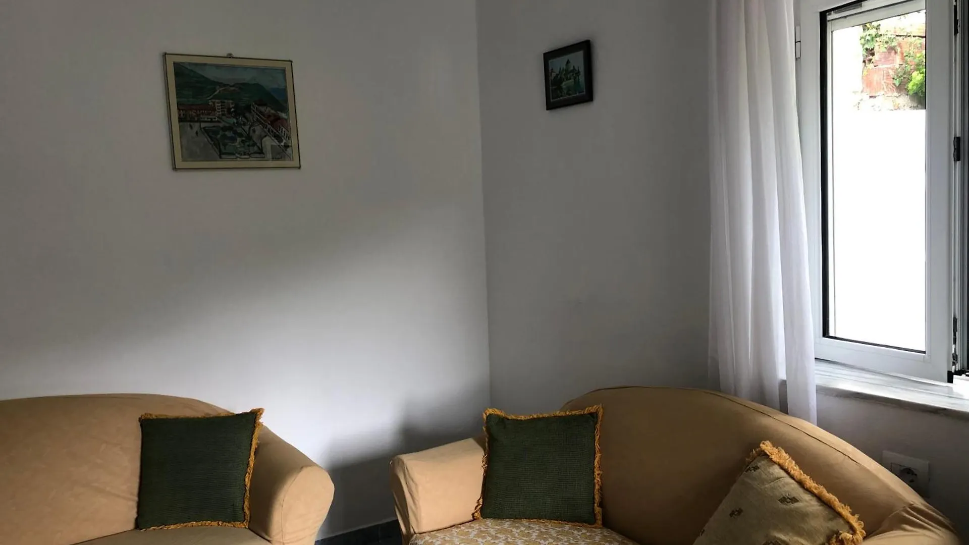 Lili'S House Villa Delvine Albania