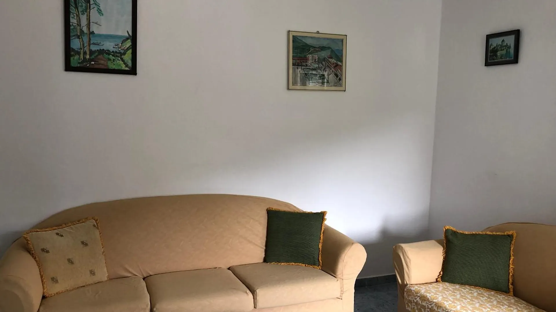 Vila Lili'S House Delvine Albánie
